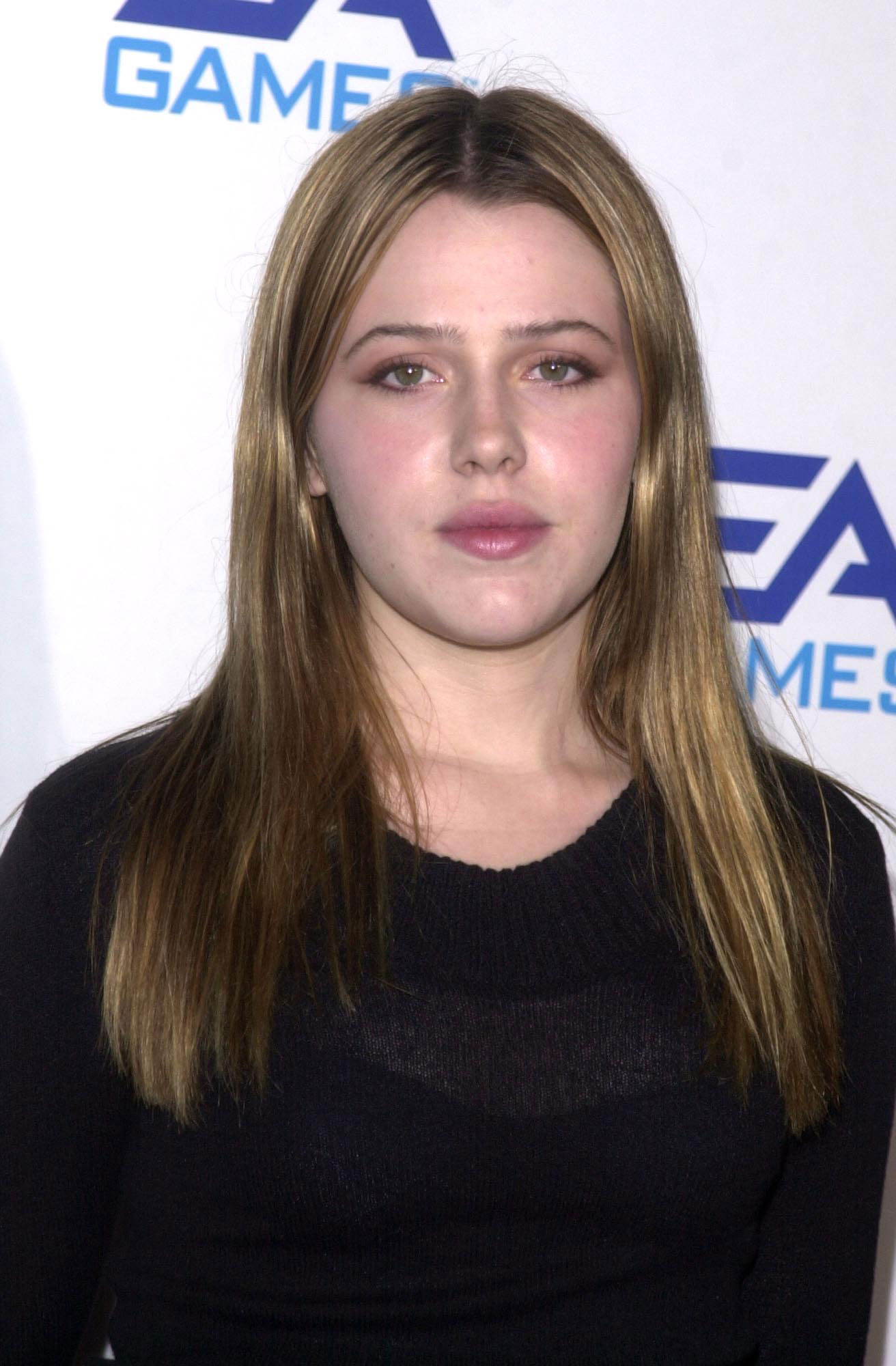 mad_eagameslaunchparty-arrivals_023.jpg