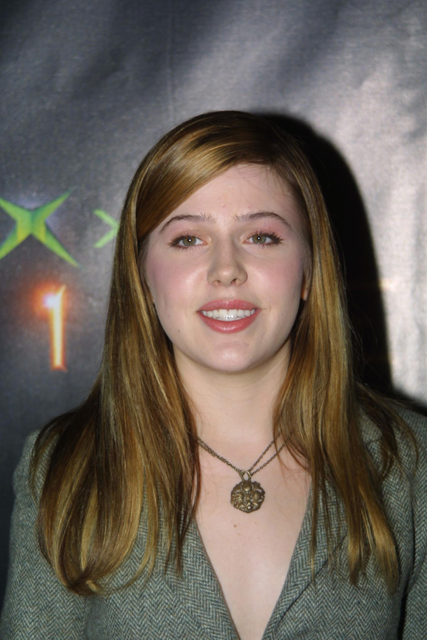 mad_xboxlivelaunchparty-arrivals_034.jpg mad_xboxlivelaunchparty-arrivals_034.jpg