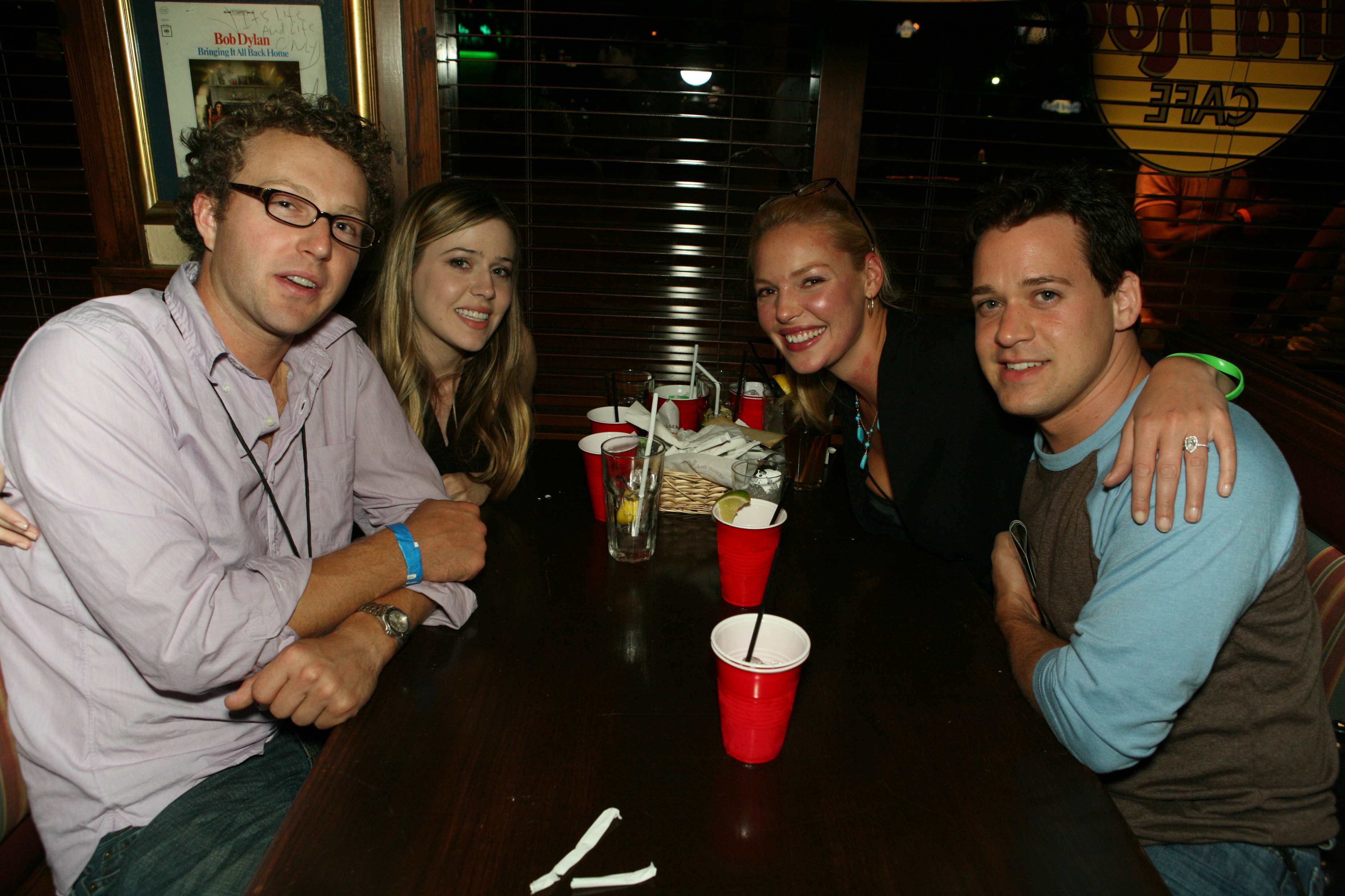 mad_donateliferocksconcert-inside_003.JPG