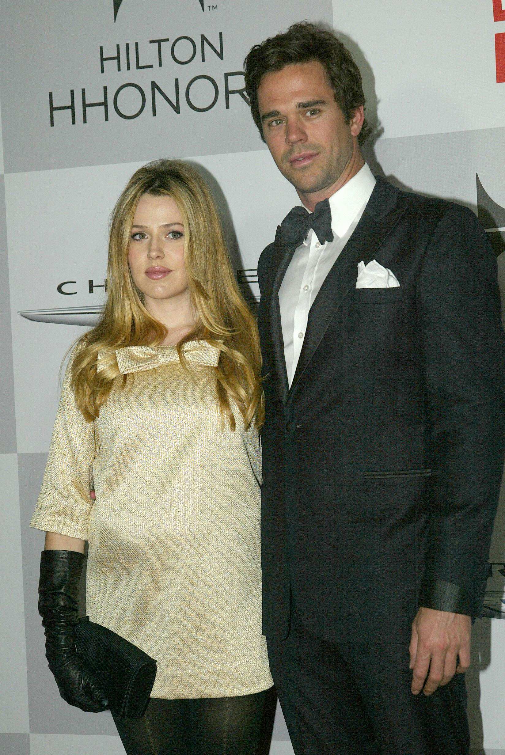 mad_nbcgoldenglobesafterparty-arrivals_005.jpg