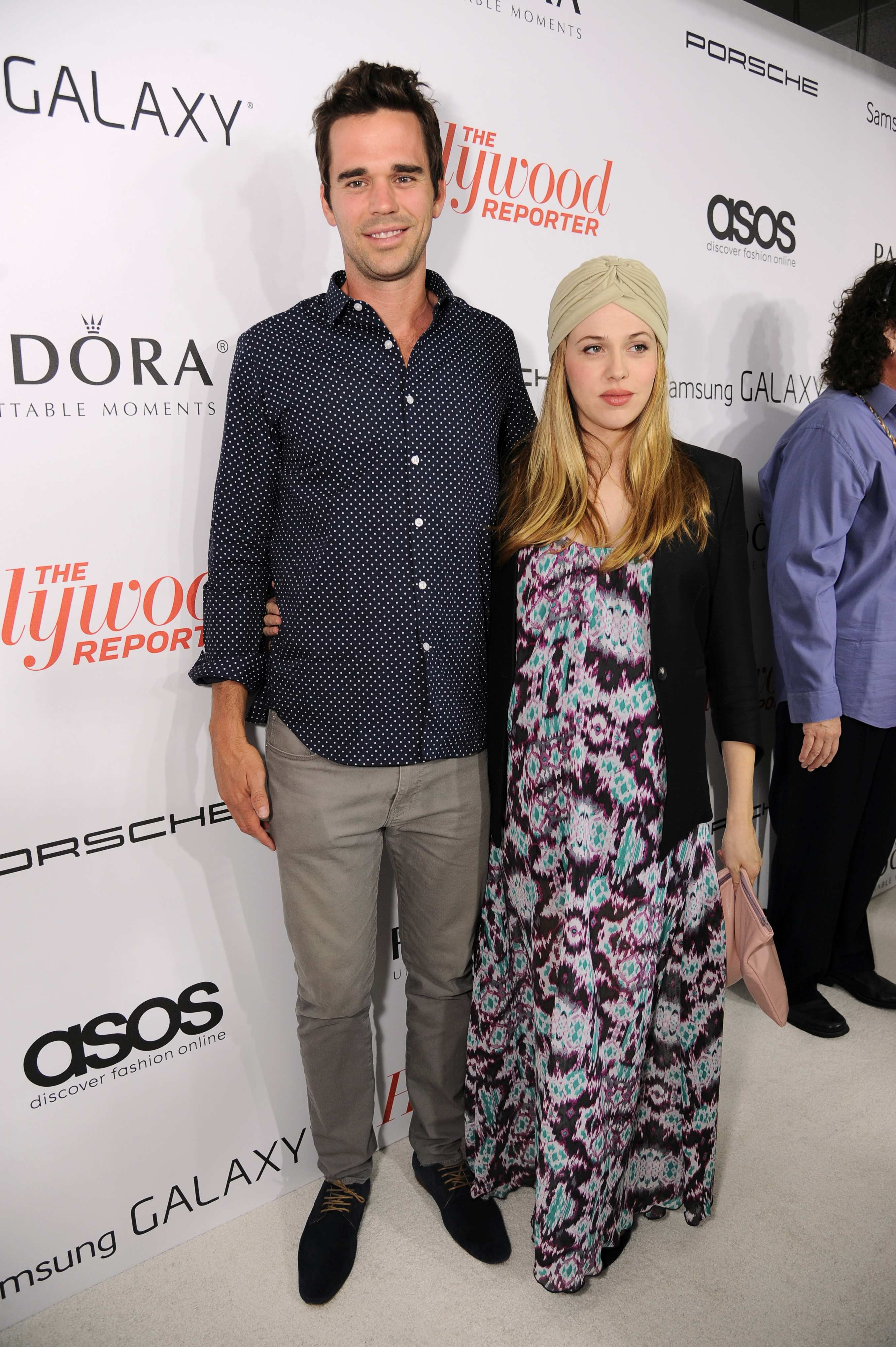 mad_thehollywoodreporteremmyparty-arrivals_020.jpg mad_thehollywoodreporteremmyparty-arrivals_020.jpg