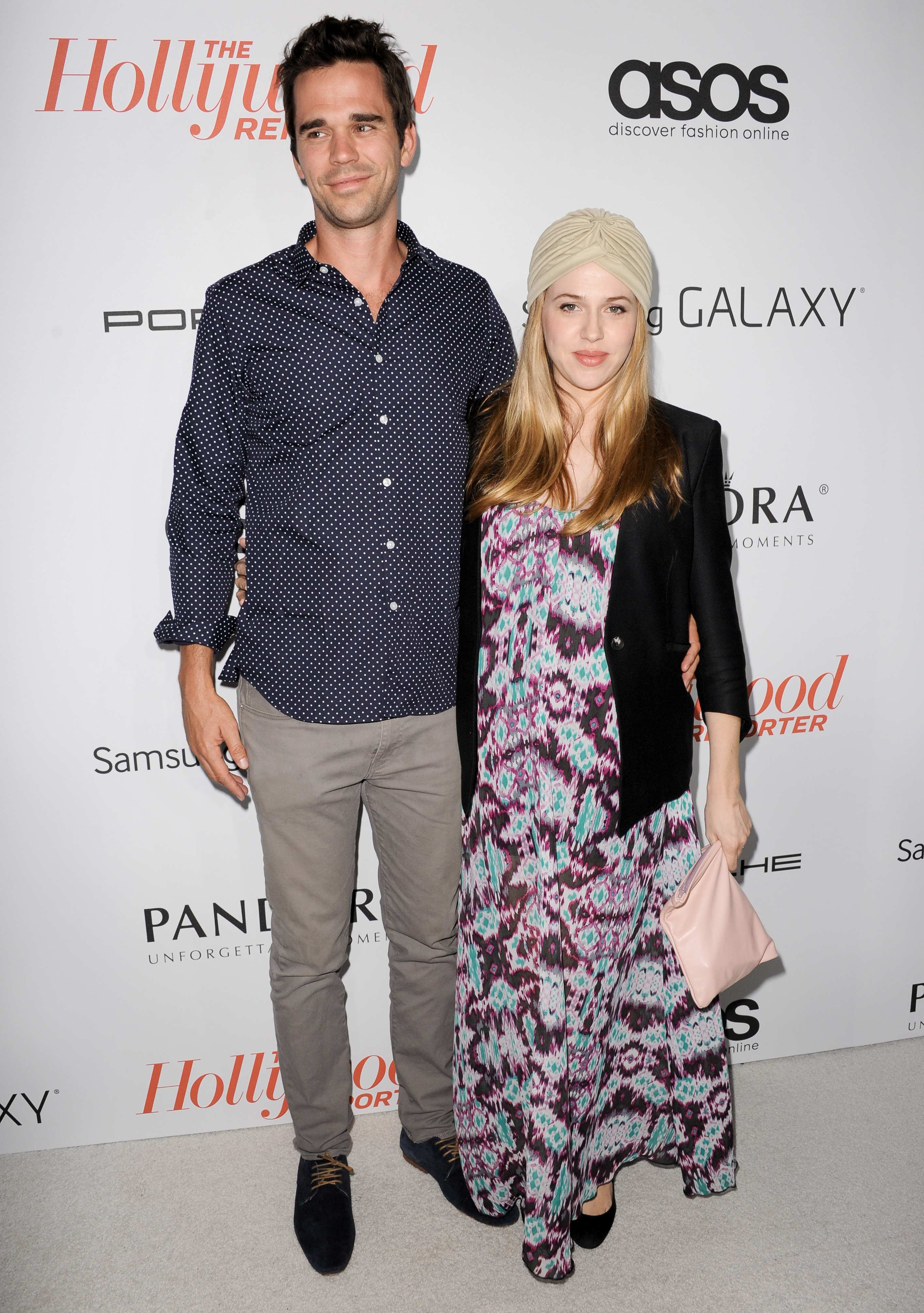 mad_thehollywoodreporteremmyparty-arrivals_024.jpg mad_thehollywoodreporteremmyparty-arrivals_024.jpg