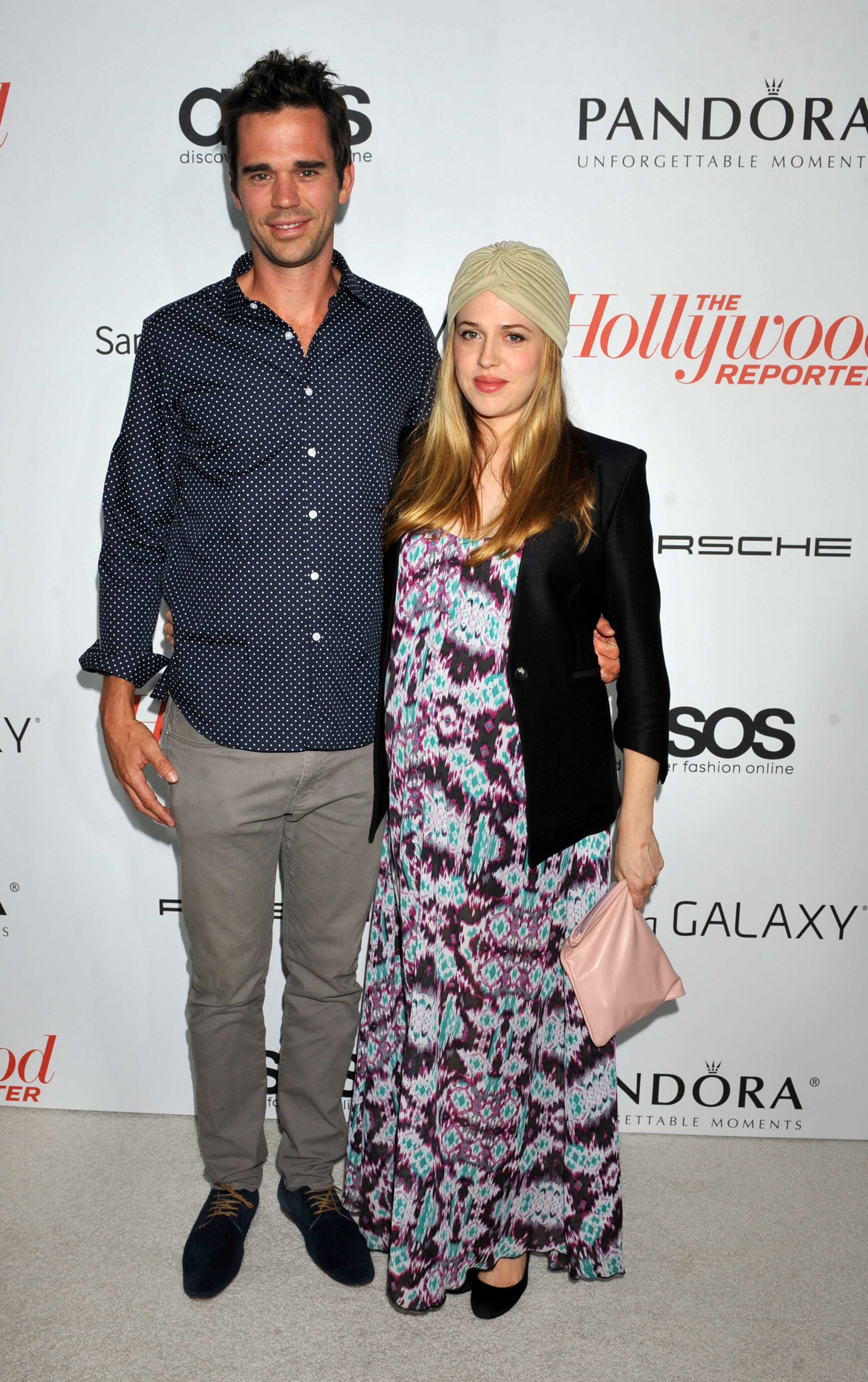 mad_thehollywoodreporteremmyparty-arrivals_040.jpg mad_thehollywoodreporteremmyparty-arrivals_040.jpg