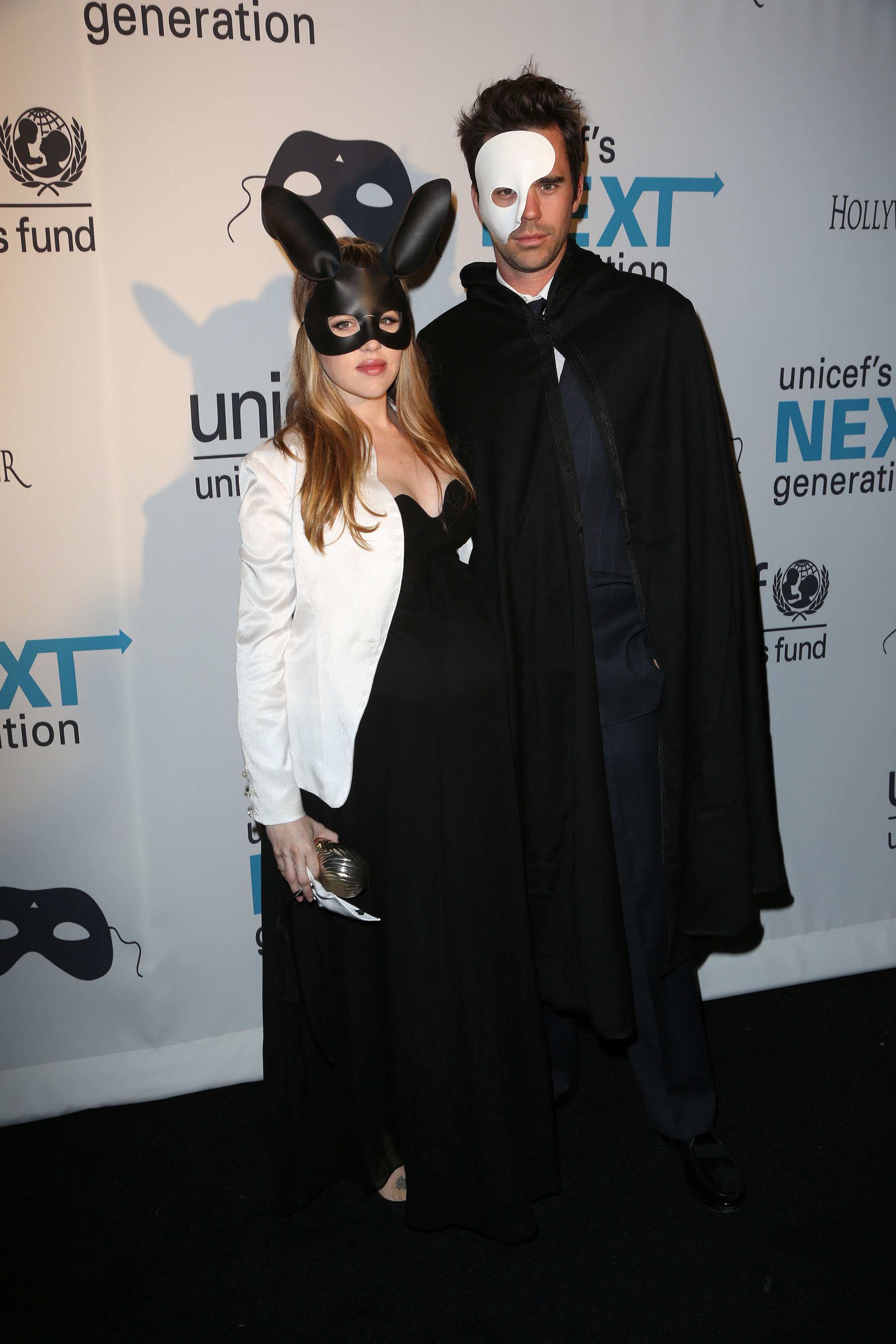 mad_unicefmasqueradeball-arrivals_022.jpg mad_unicefmasqueradeball-arrivals_022.jpg