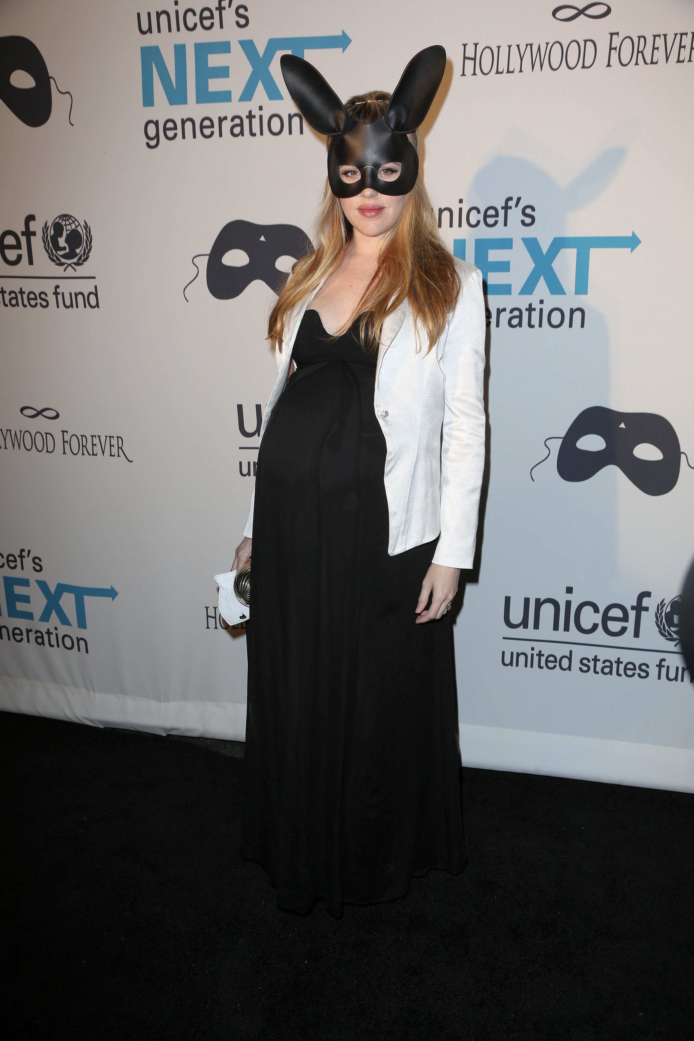 mad_unicefmasqueradeball-arrivals_031.jpg