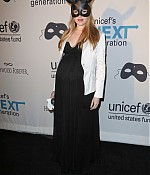 mad_unicefmasqueradeball-arrivals_030.jpg