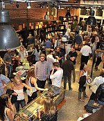 mad_stagopening_008.jpg