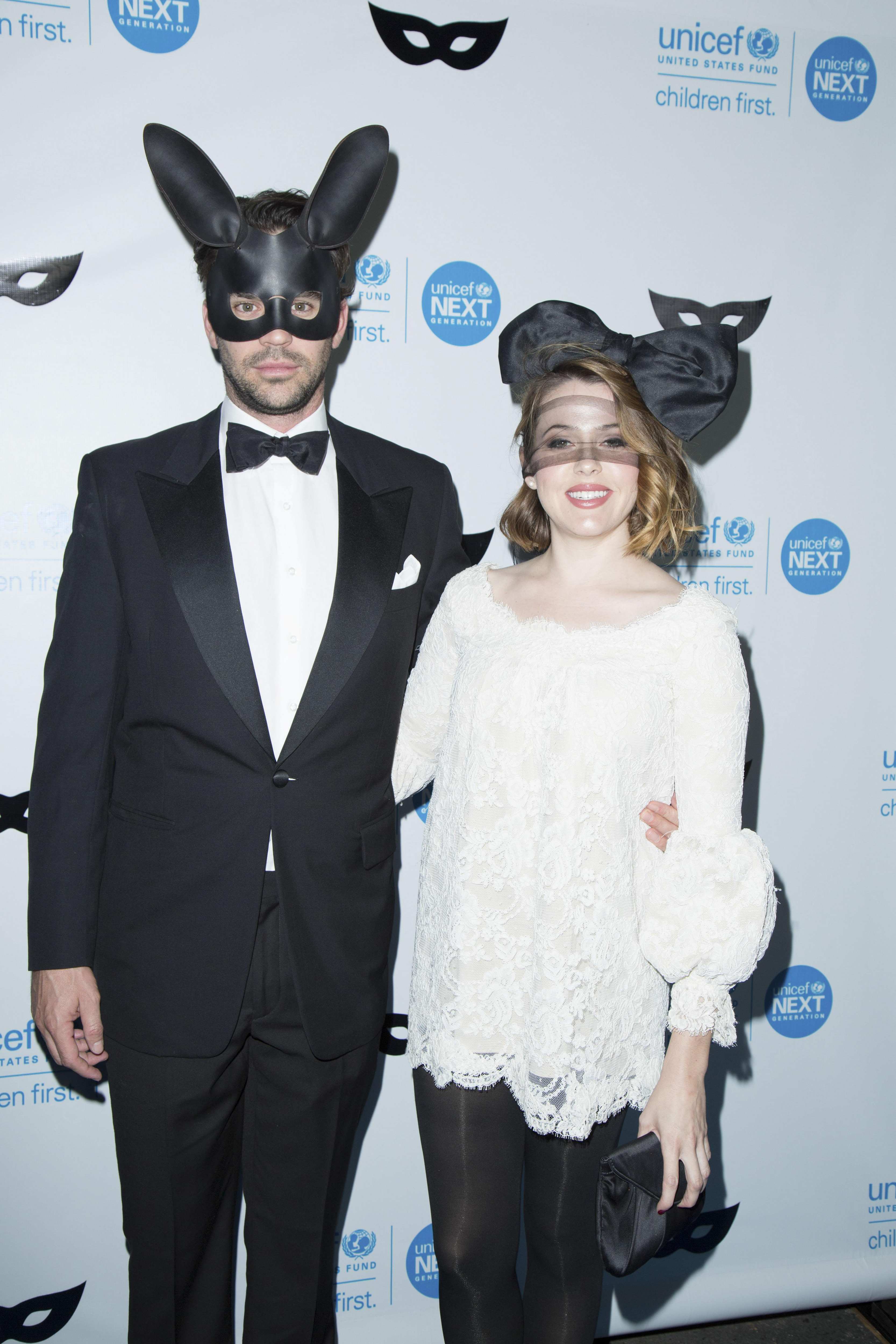 mad_unicefmasqueradeball-arrivals_008.jpg