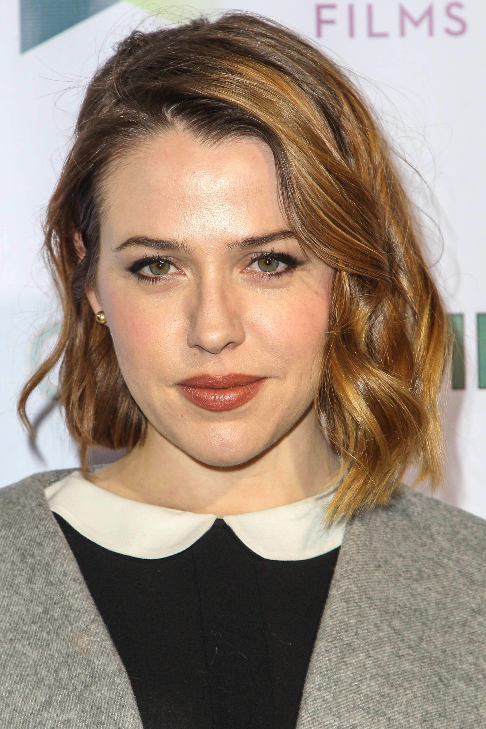 mad_consumedpremiere-arrivals_027.jpg