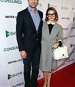 mad_consumedpremiere-arrivals_086.jpg