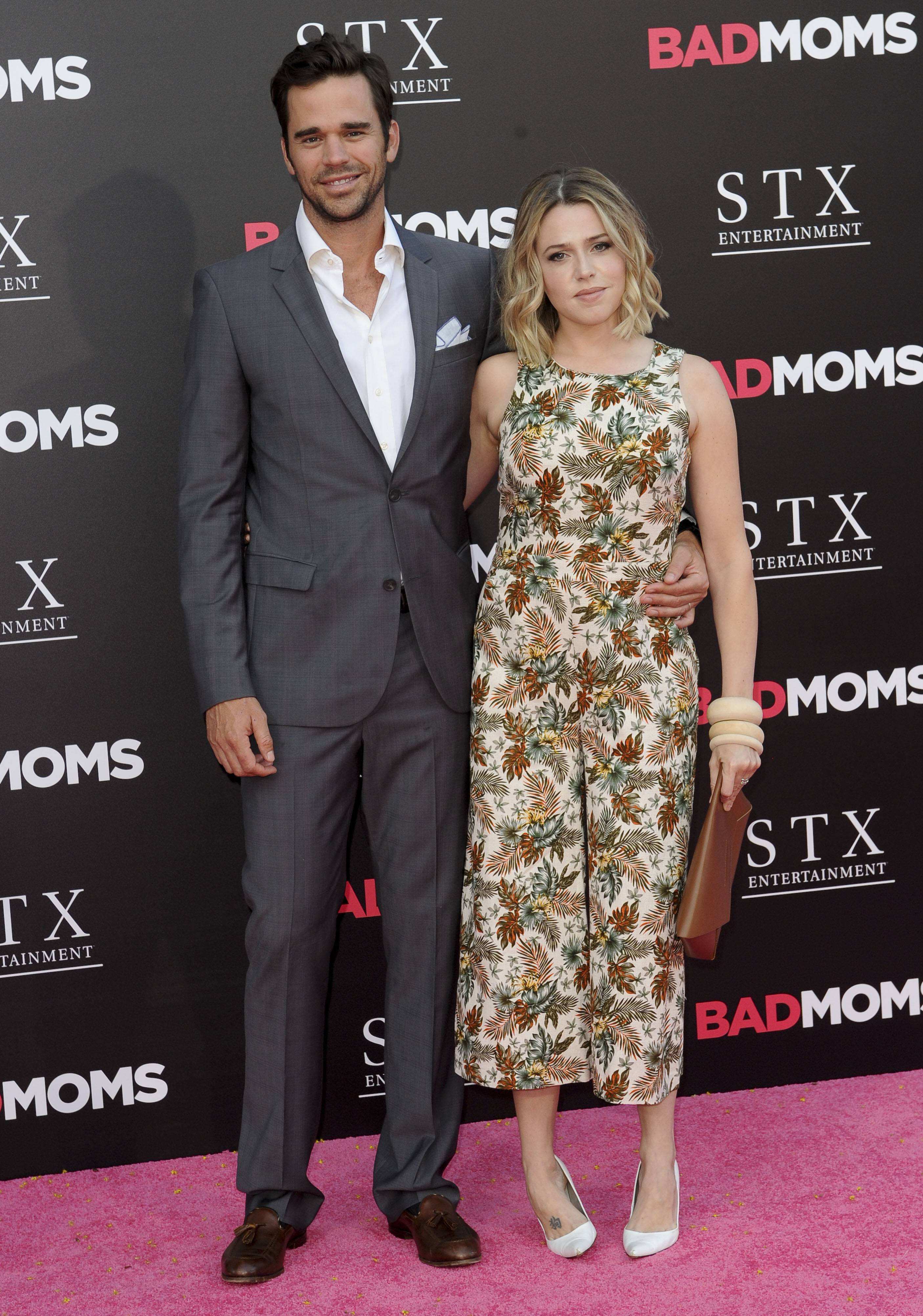 mad_badmomspremiere_013.jpg mad_badmomspremiere_013.jpg