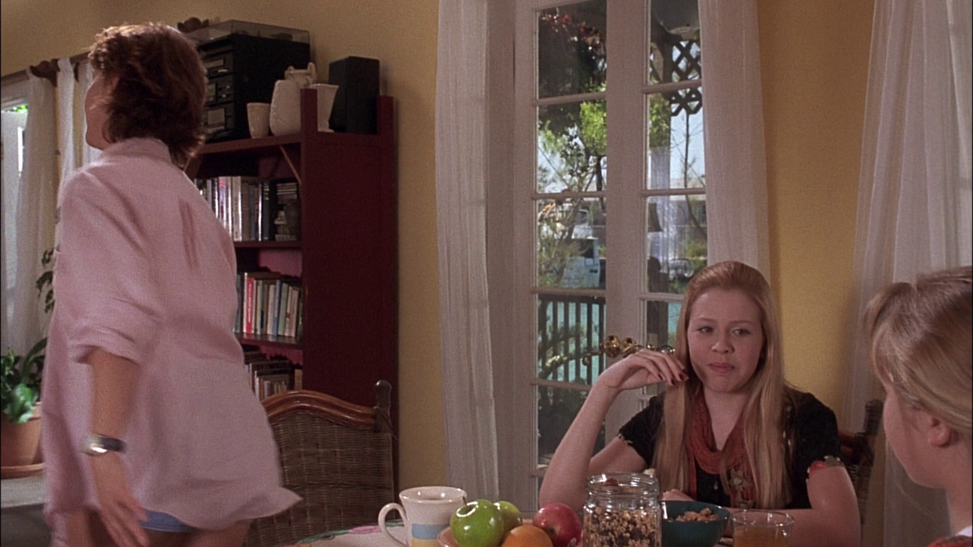 mad_zeusandroxanne_031.jpg