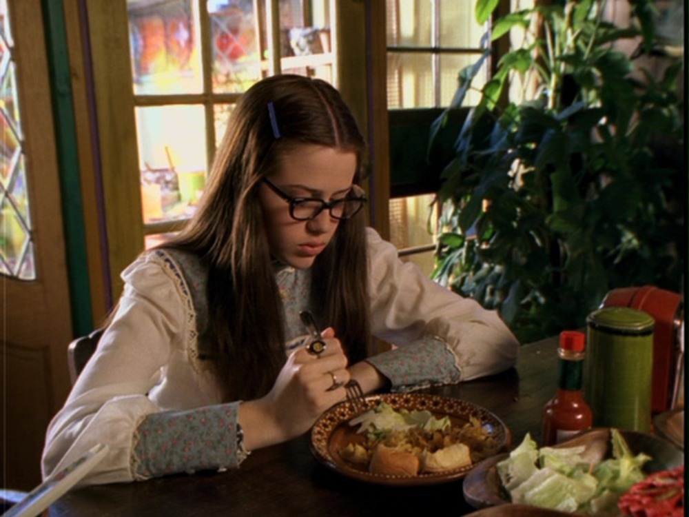mad_thesecretlifeofgirls_0102.jpg