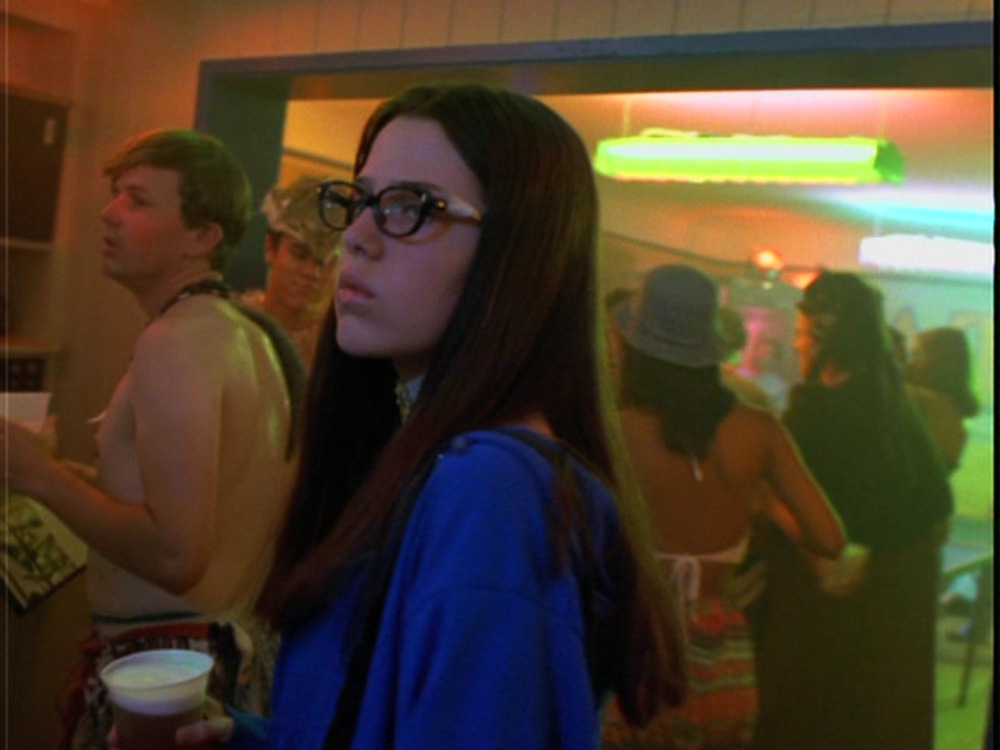 mad_thesecretlifeofgirls_0822.jpg mad_thesecretlifeofgirls_0822.jpg