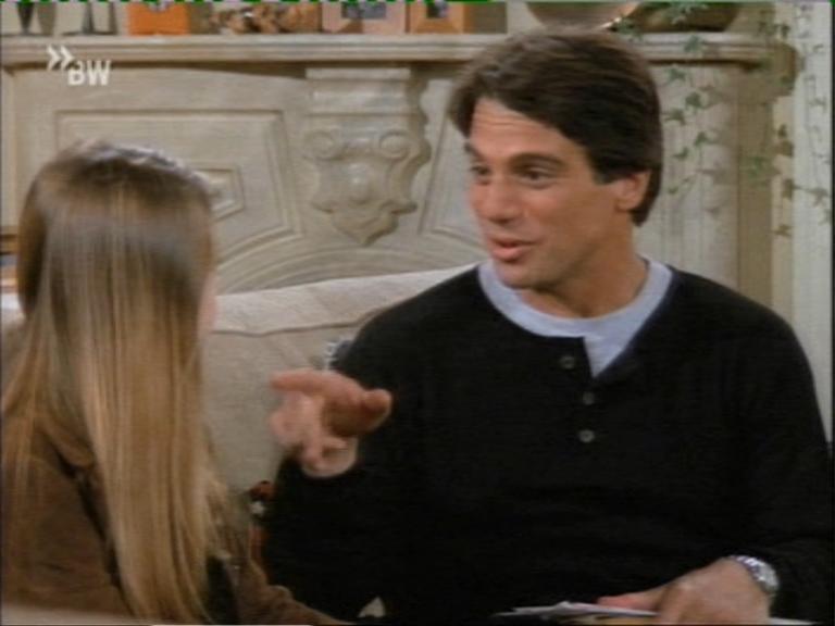 mad_101tonydanzashow_066.jpg mad_101tonydanzashow_066.jpg