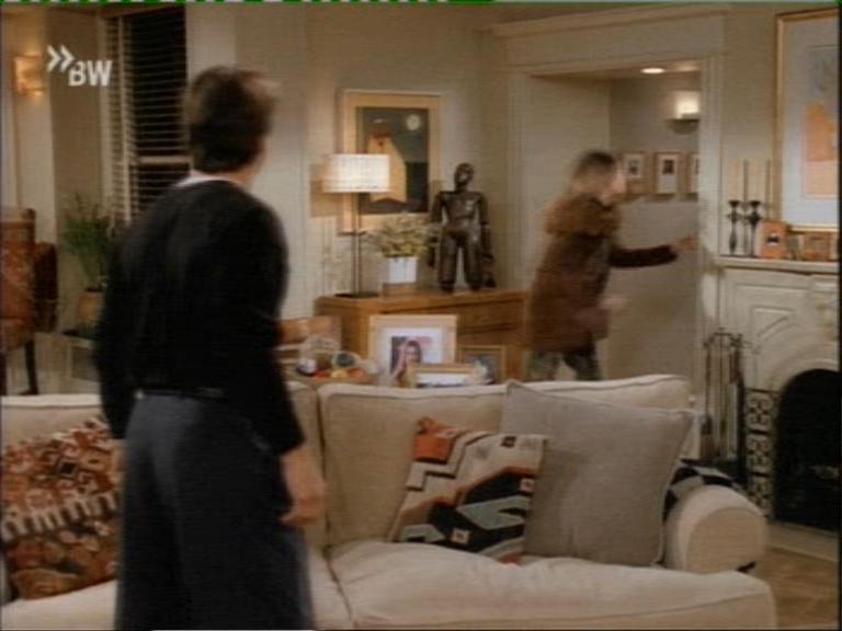 mad_101tonydanzashow_193.jpg mad_101tonydanzashow_193.jpg
