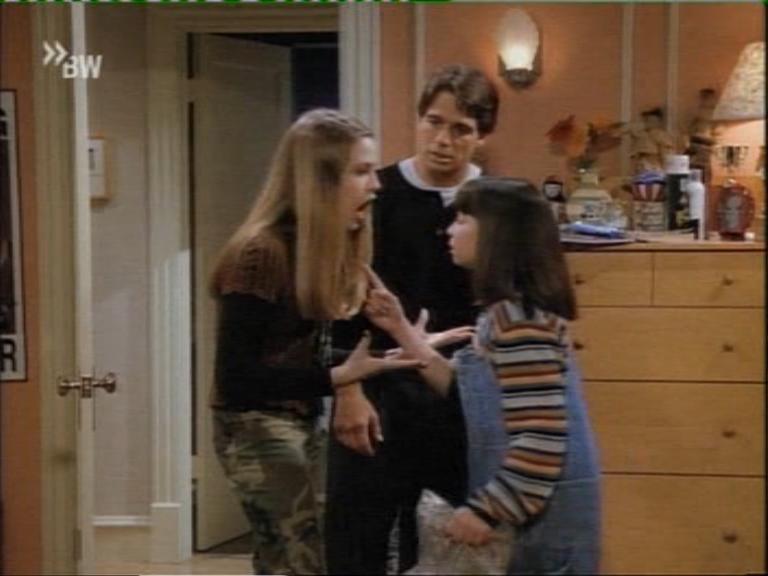 mad_101tonydanzashow_216.jpg mad_101tonydanzashow_216.jpg