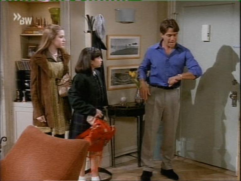 mad_102tonydanzashow_032.jpg mad_102tonydanzashow_032.jpg