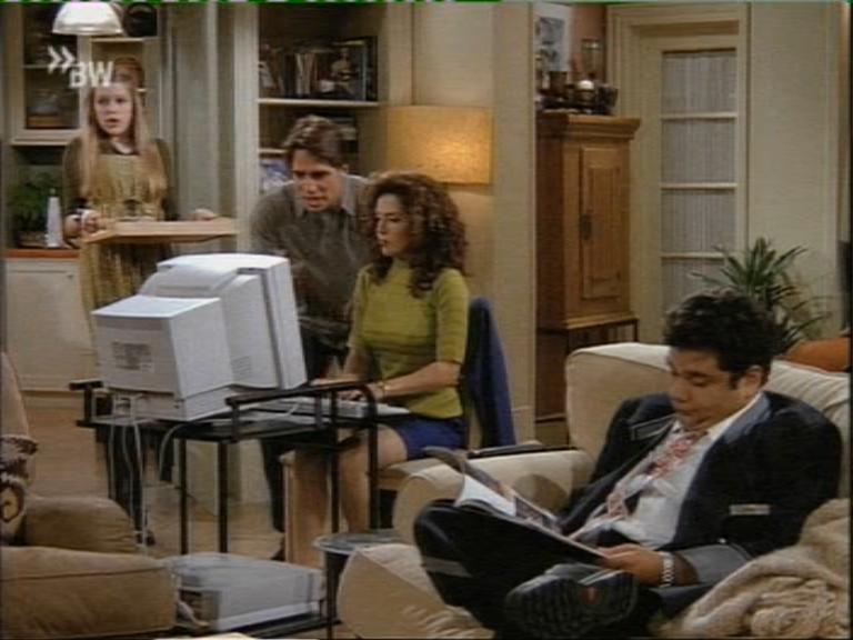 mad_102tonydanzashow_211.jpg