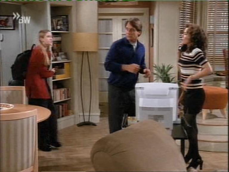 mad_103tonydanzashow_011.jpg mad_103tonydanzashow_011.jpg
