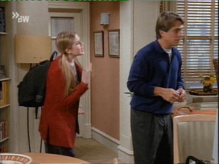 mad_103tonydanzashow_014.jpg mad_103tonydanzashow_014.jpg