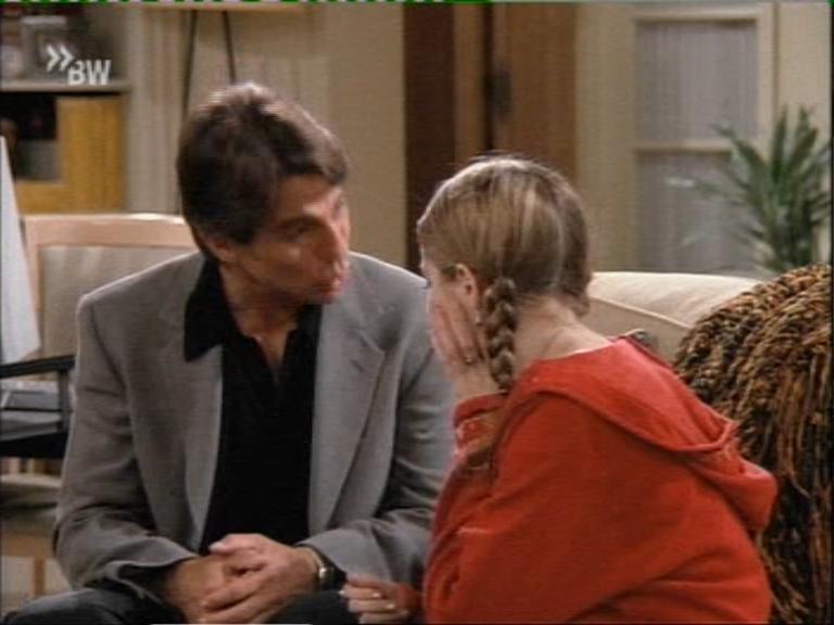 mad_103tonydanzashow_068.jpg mad_103tonydanzashow_068.jpg