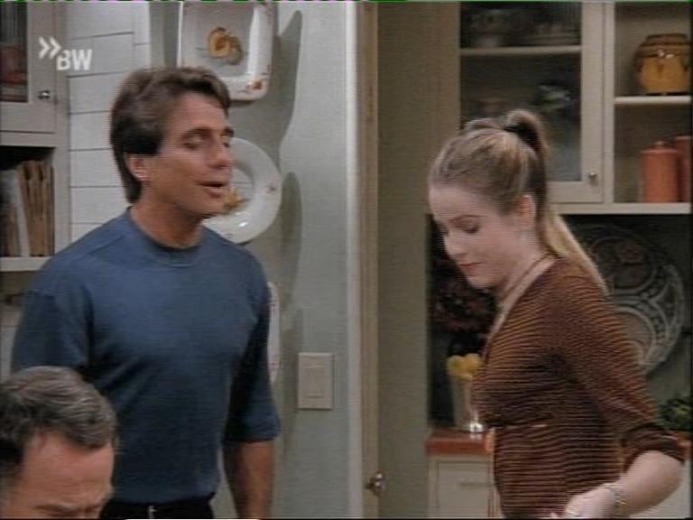 mad_106tonydanzashow_026.jpg mad_106tonydanzashow_026.jpg