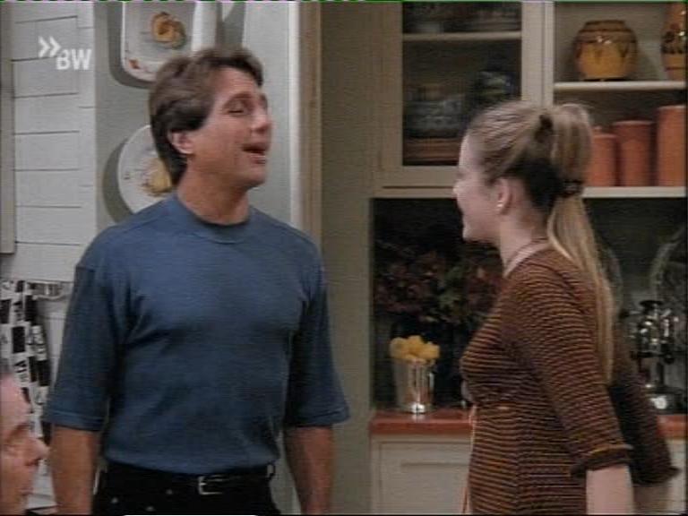 mad_106tonydanzashow_043.jpg mad_106tonydanzashow_043.jpg