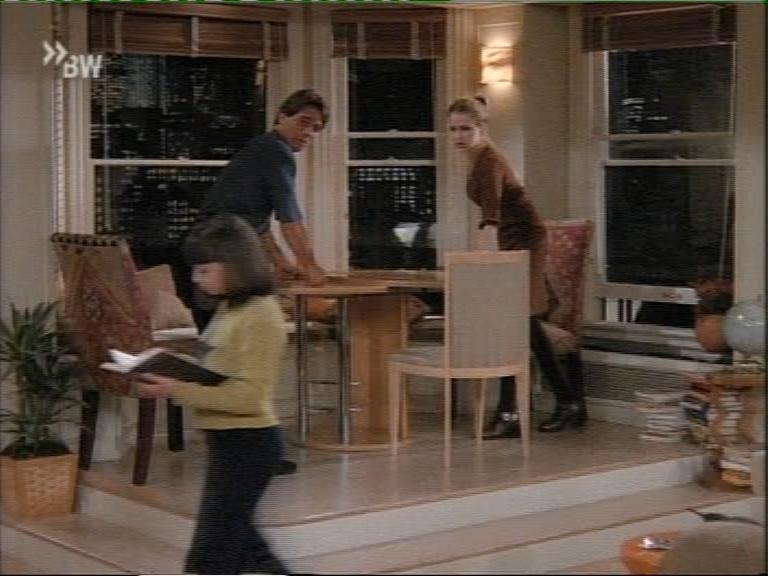 mad_106tonydanzashow_062.jpg mad_106tonydanzashow_062.jpg