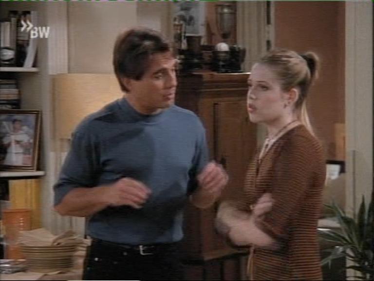 mad_106tonydanzashow_085.jpg mad_106tonydanzashow_085.jpg