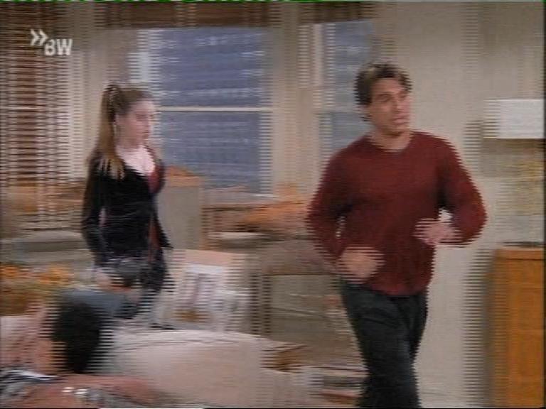 mad_106tonydanzashow_193.jpg