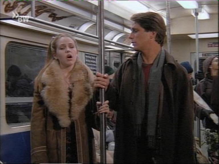 mad_106tonydanzashow_224.jpg mad_106tonydanzashow_224.jpg
