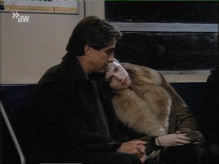 mad_106tonydanzashow_346.jpg mad_106tonydanzashow_346.jpg