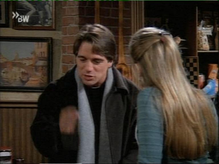 mad_108tonydanzashow_398.jpg mad_108tonydanzashow_398.jpg