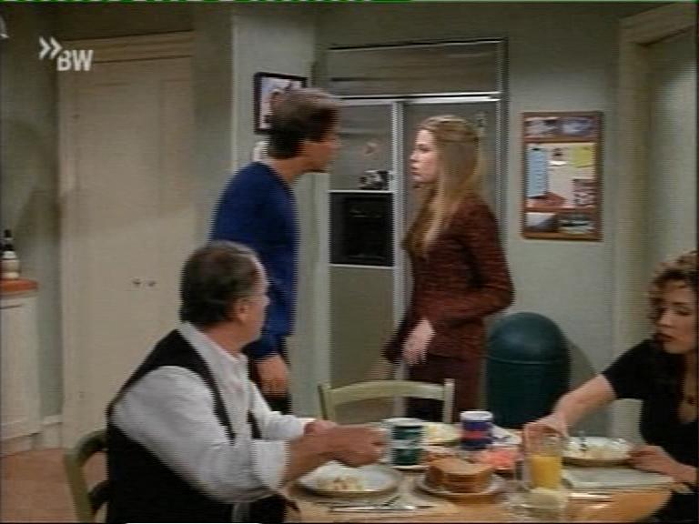 mad_110tonydanzashow_003.jpg