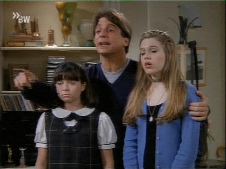 mad_114tonydanzashow_049.jpg mad_114tonydanzashow_049.jpg