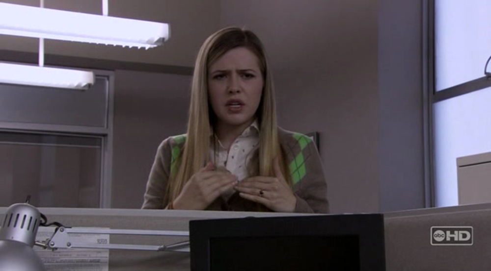 mad_102helpmehelpyou_016.jpg mad_102helpmehelpyou_016.jpg