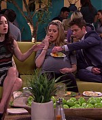 mad_110friendswithbetterlives_040.jpg