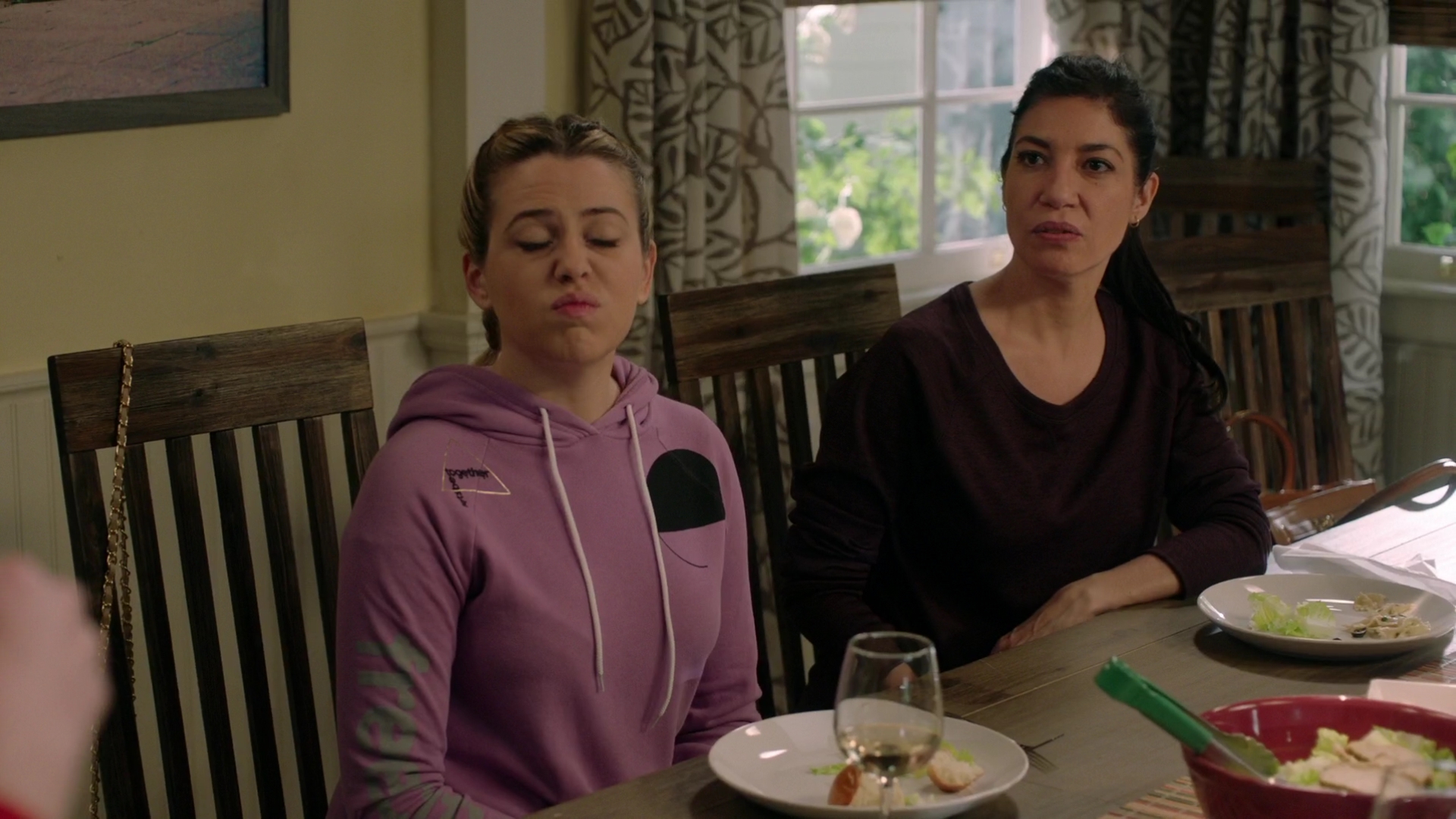 mad_220lifeinpieces_013.jpg mad_220lifeinpieces_013.jpg