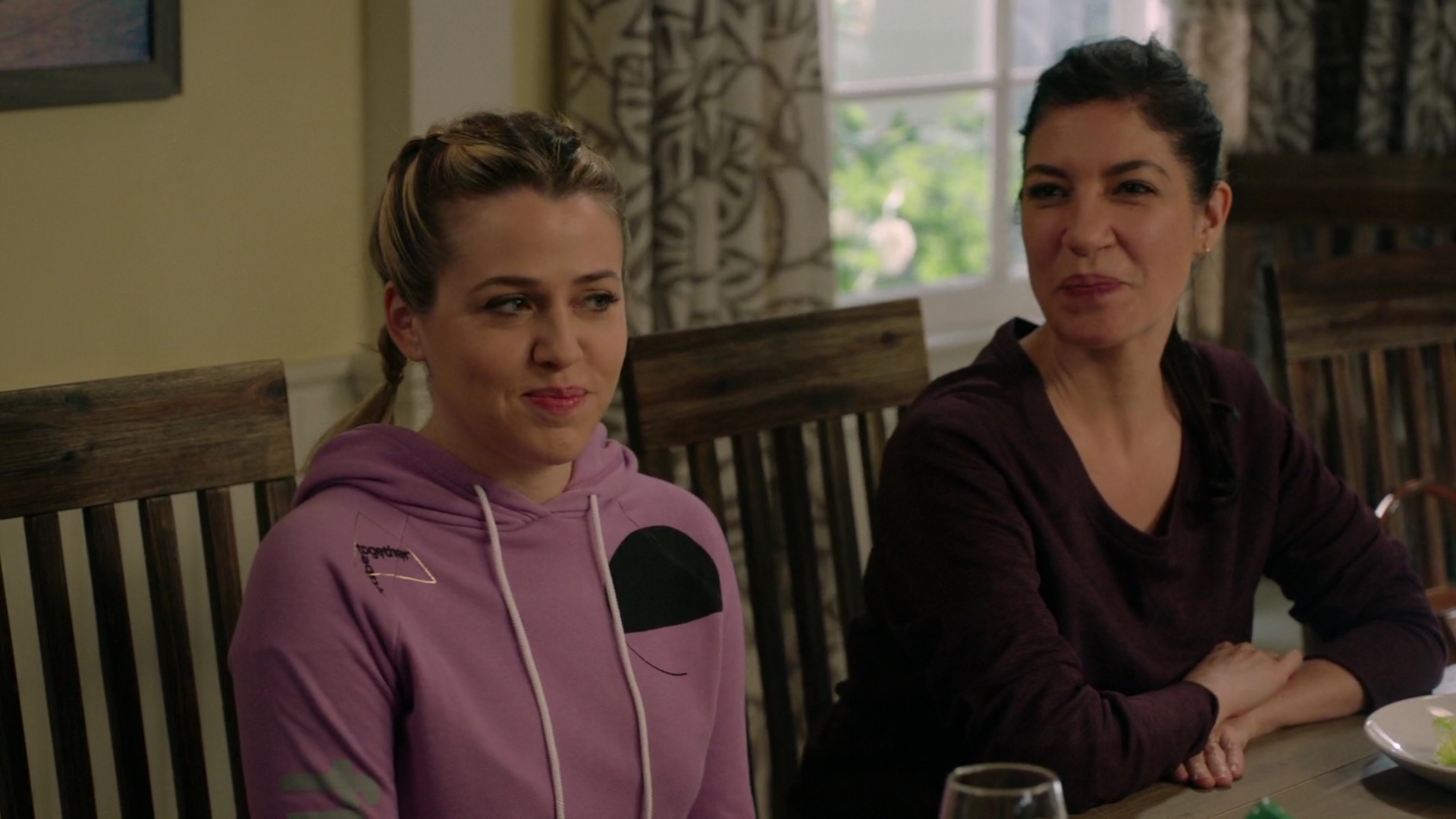 mad_220lifeinpieces_027.jpg