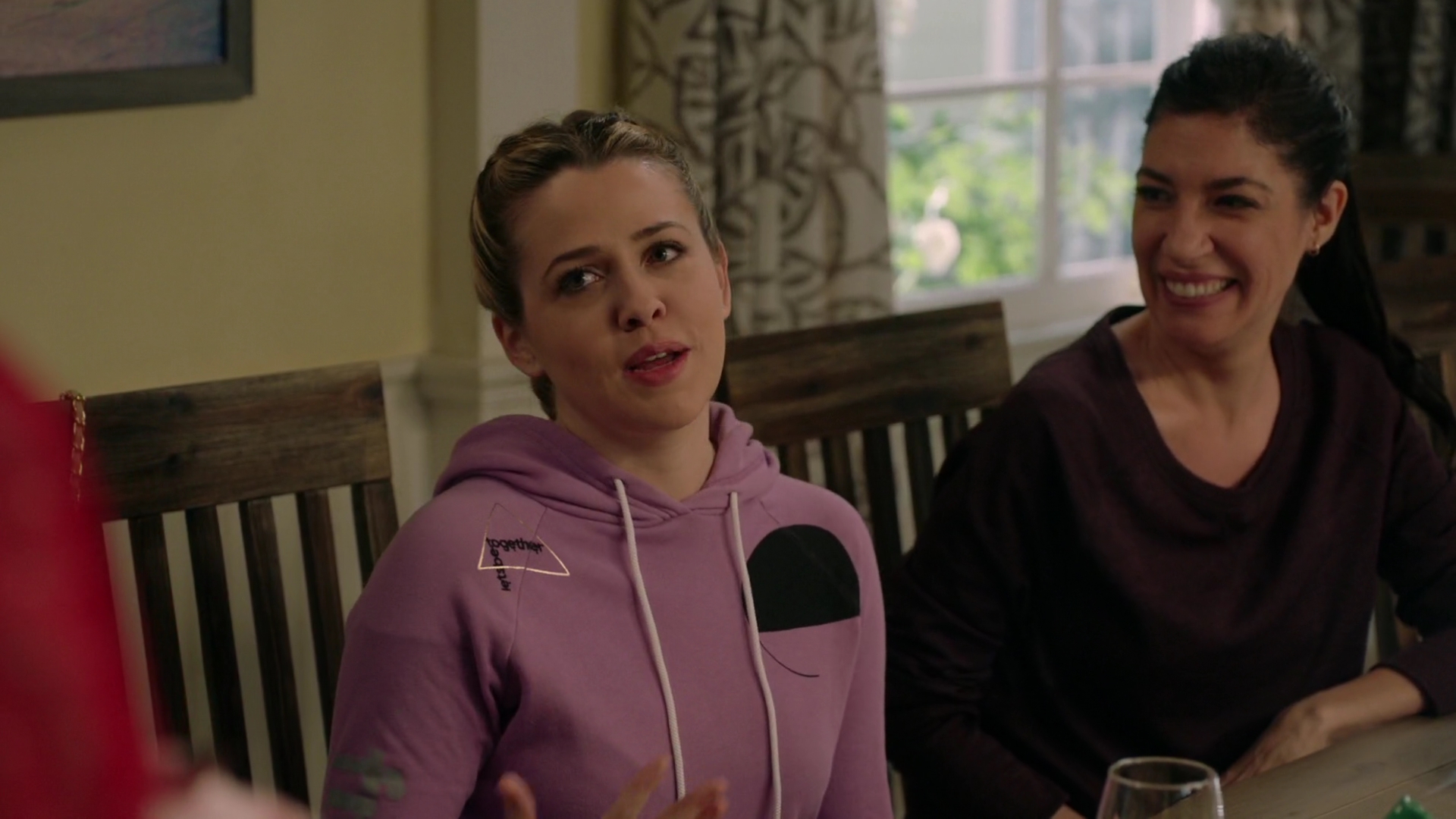 mad_220lifeinpieces_043.jpg