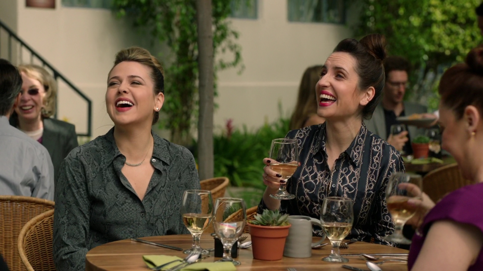 mad_220lifeinpieces_070.jpg