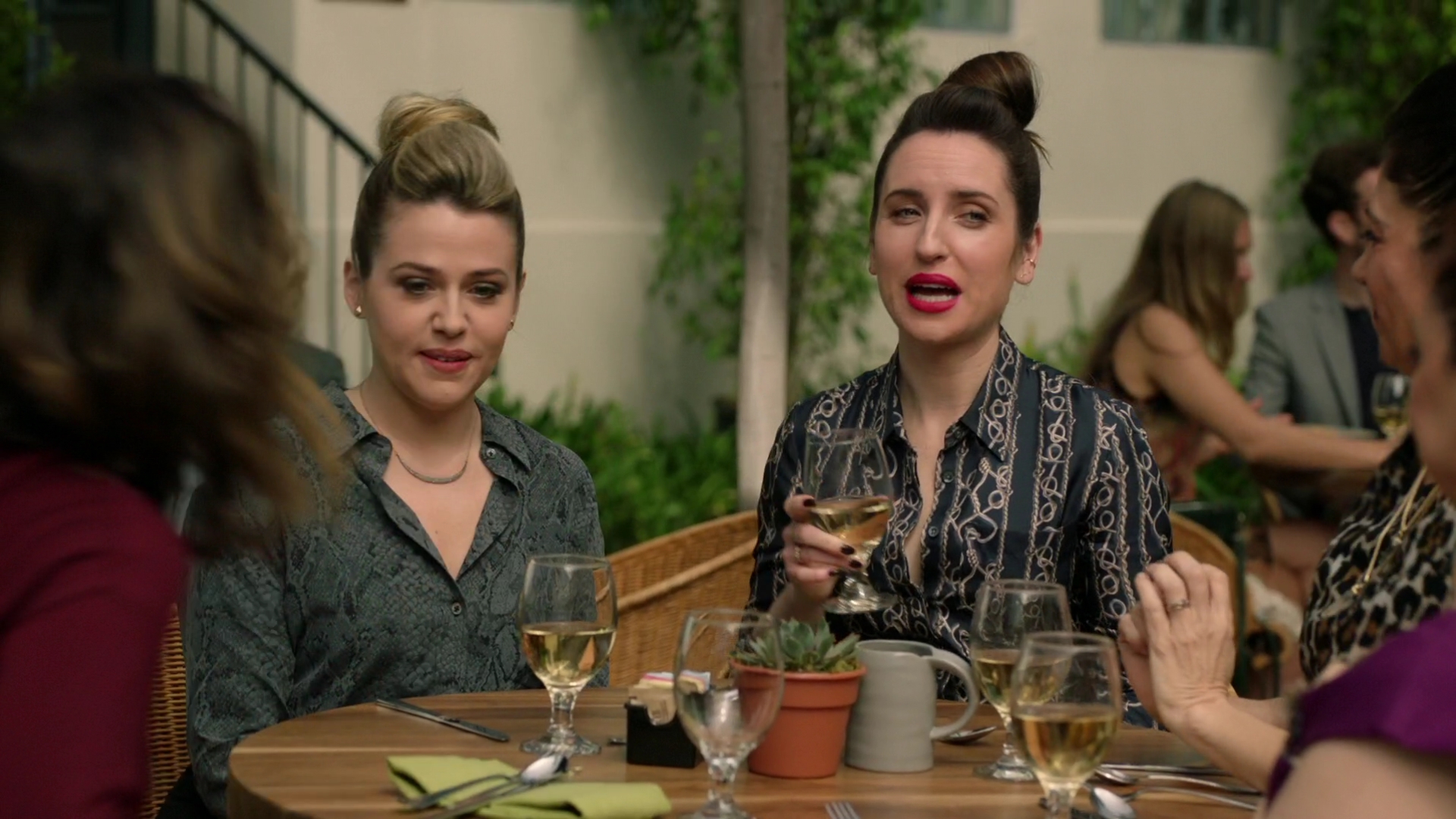 mad_220lifeinpieces_073.jpg mad_220lifeinpieces_073.jpg