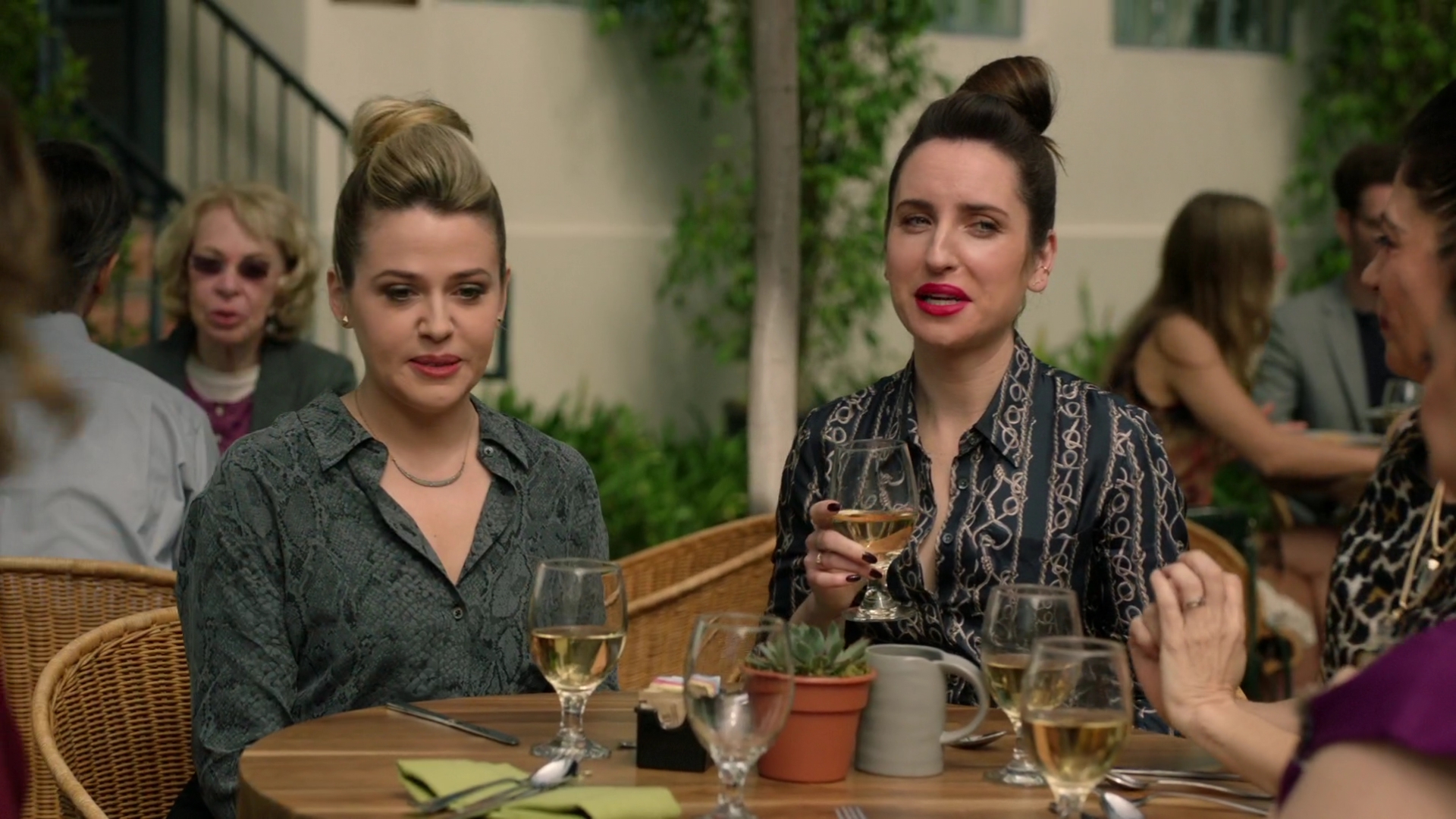 mad_220lifeinpieces_074.jpg mad_220lifeinpieces_074.jpg