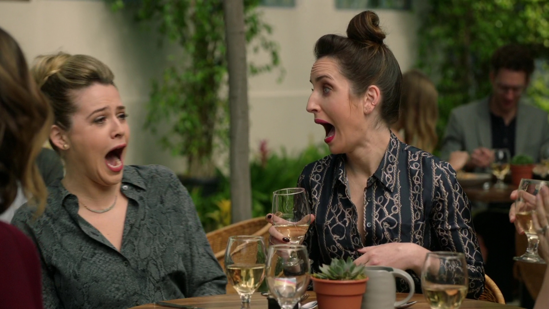 mad_220lifeinpieces_104.jpg mad_220lifeinpieces_104.jpg