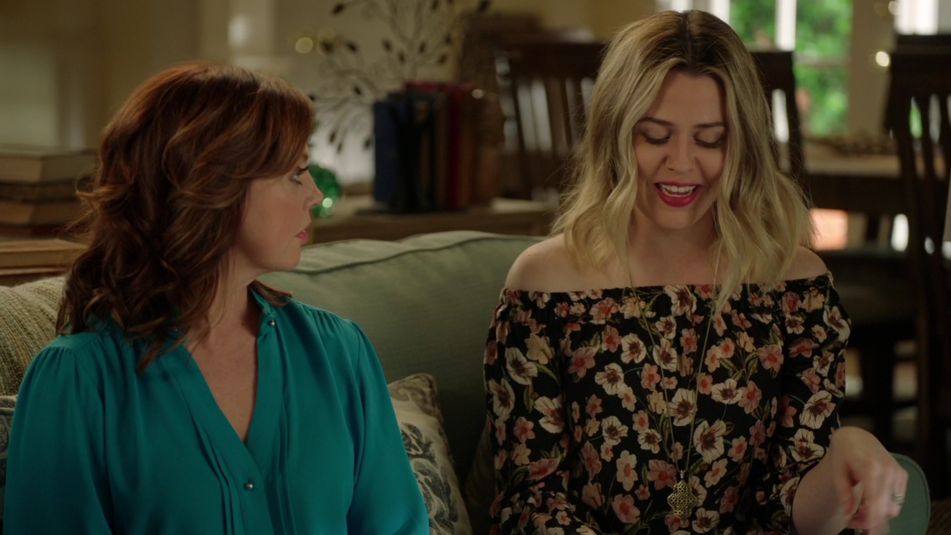 mad_220lifeinpieces_123.jpg