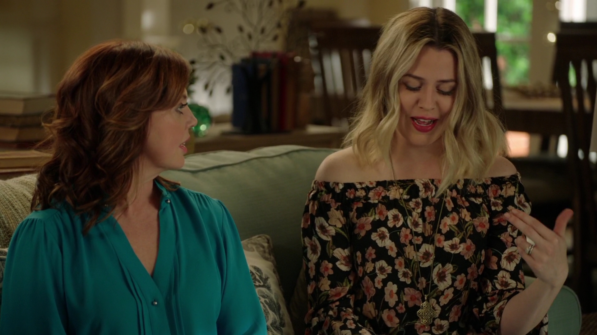 mad_220lifeinpieces_129.jpg mad_220lifeinpieces_129.jpg