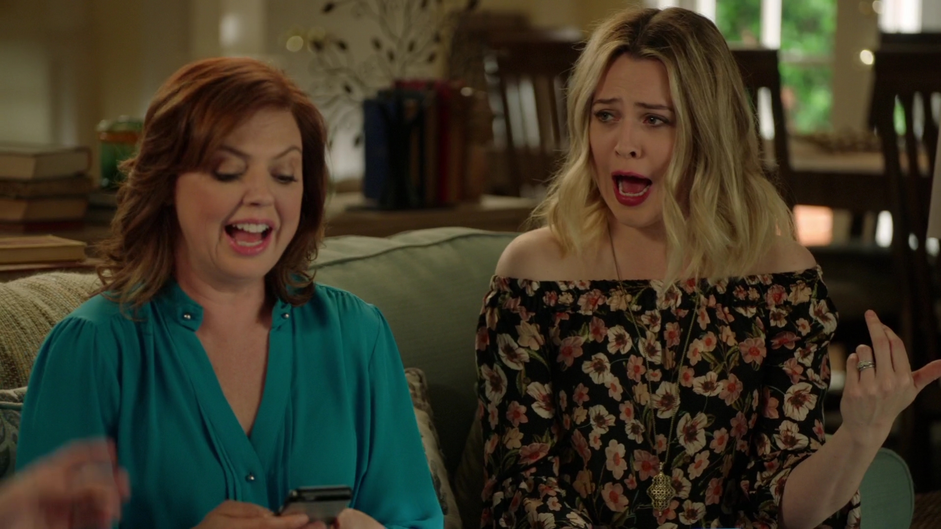 mad_220lifeinpieces_137.jpg mad_220lifeinpieces_137.jpg