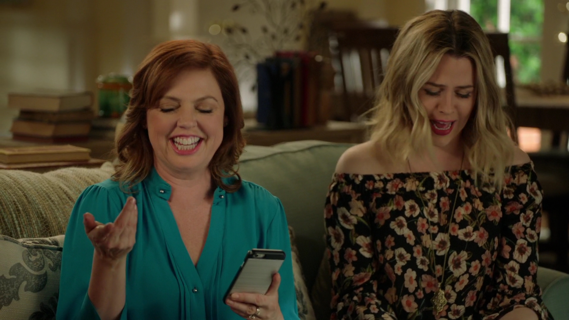 mad_220lifeinpieces_144.jpg mad_220lifeinpieces_144.jpg