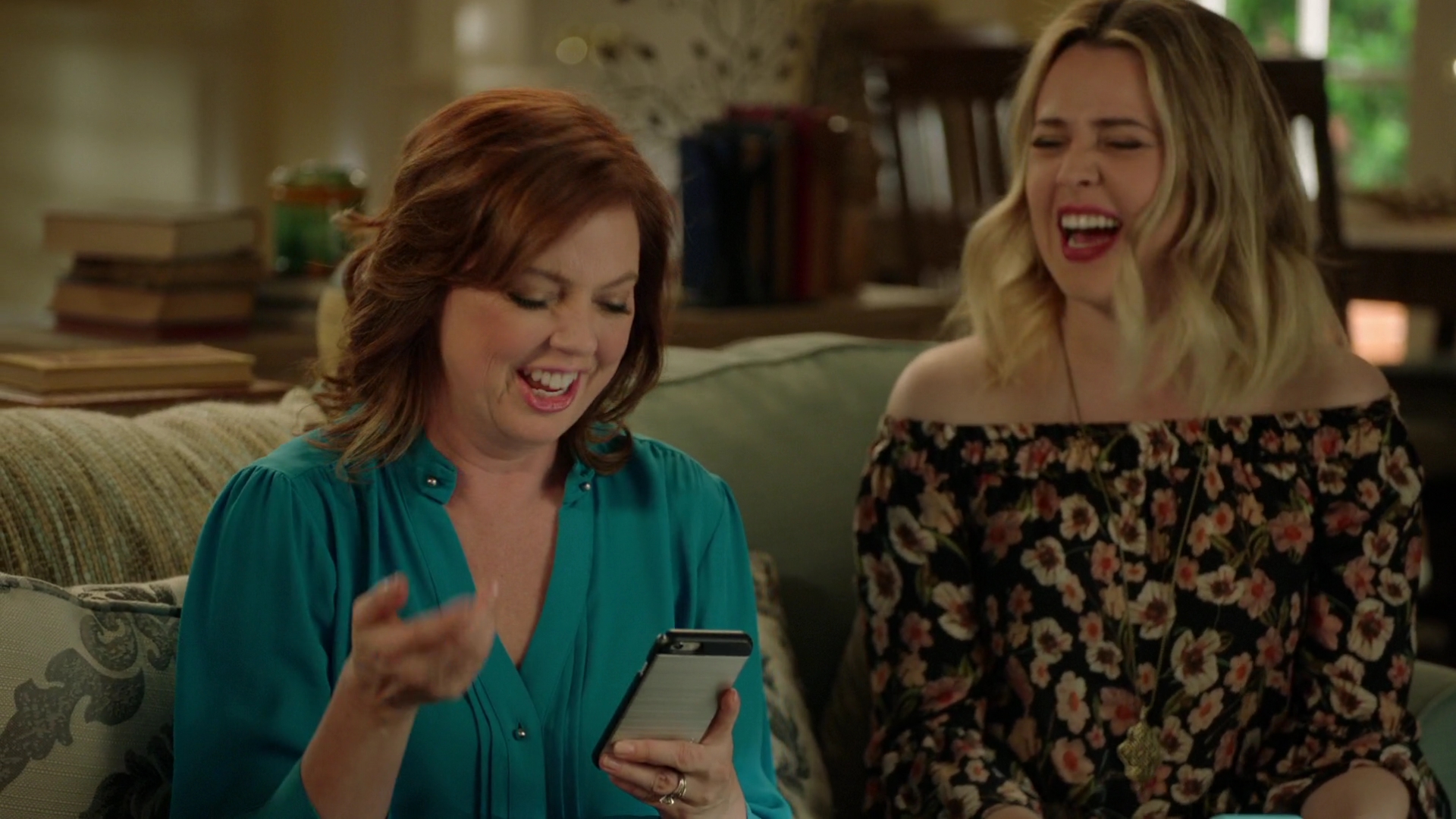 mad_220lifeinpieces_147.jpg mad_220lifeinpieces_147.jpg
